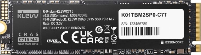 Dysk SSD Klevv CRAS C715 512 GB M.2 PCI Express 3.0 NVME 3D TLC NAND (K512GM2SP0-C7T)