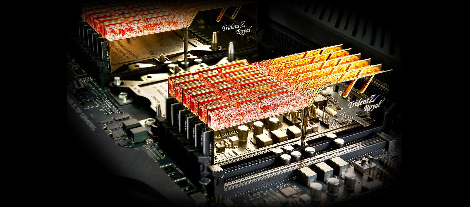 Pamięć G.Skill Trident Z Royal, DDR4, 64 GB, 3200MHz, CL16 (F4-3200C16Q-64GTRS)