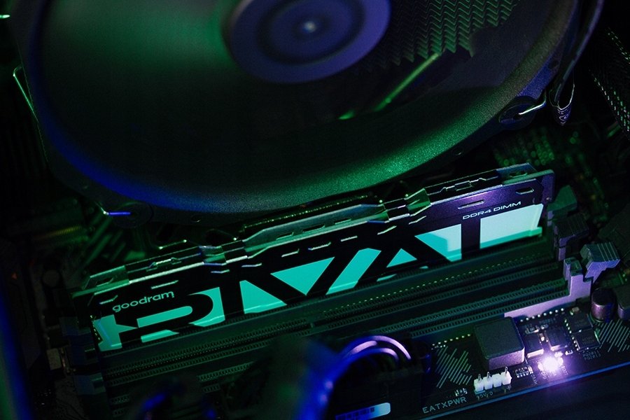 Pamięć GoodRam Rival Radiant, DDR4, 64 GB, 3200MHz, CL18 (GGRGD4-32L18/64GDC)