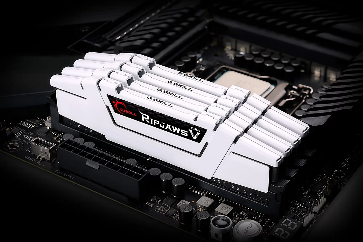 Pamięć G.Skill Ripjaws V, DDR4, 32 GB, 3600MHz, CL18 (F4-3600C18D-32GVW)