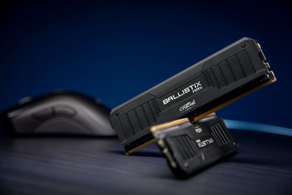Pamięć Crucial Ballistix MAX, DDR4, 16 GB, 5100MHz, CL19 (BLM2K8G51C19U4B)