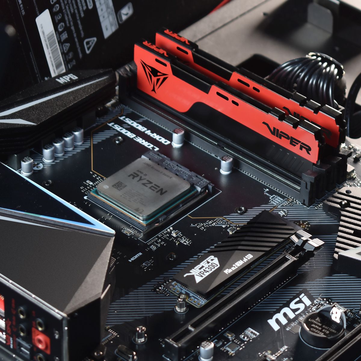 Pamięć Patriot Viper Elite II, DDR4, 16 GB, 3200MHz, CL18 (PVE2416G320C8)