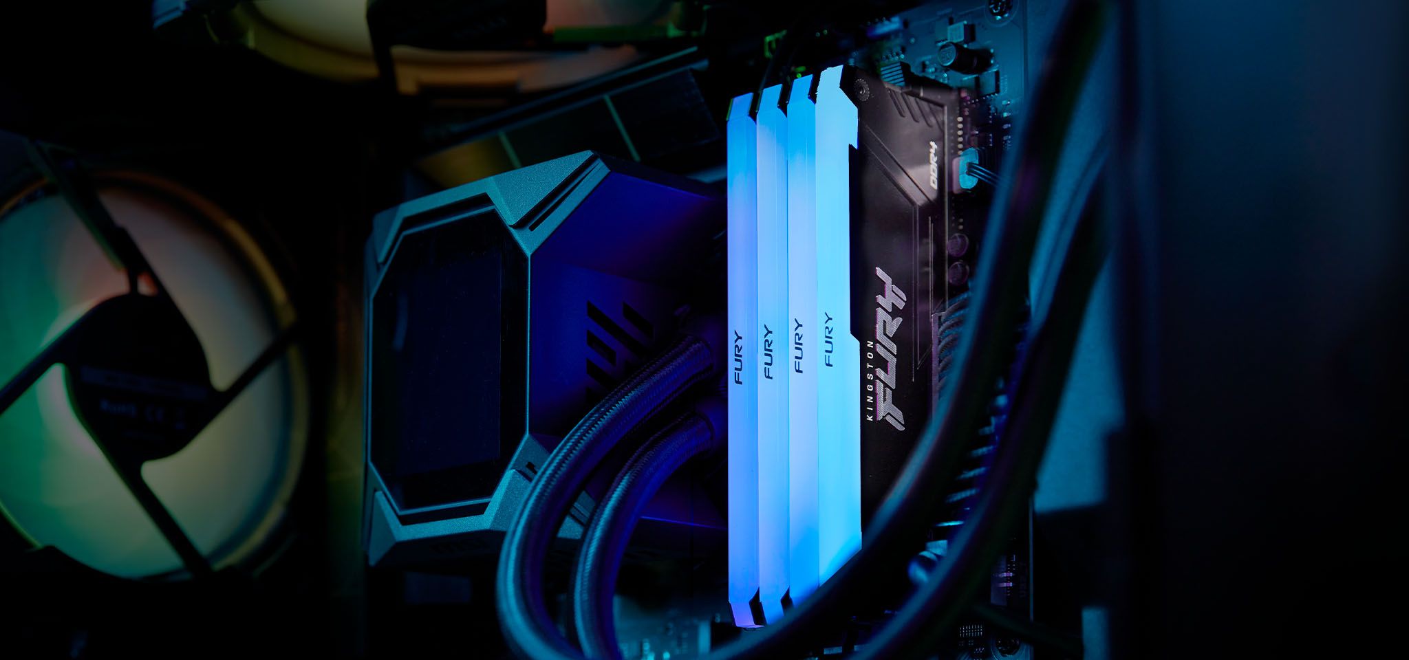 Pamięć Kingston Fury Beast RGB, DDR4, 32 GB, 3600MHz, CL18 (KF436C18BB2AK2/32)