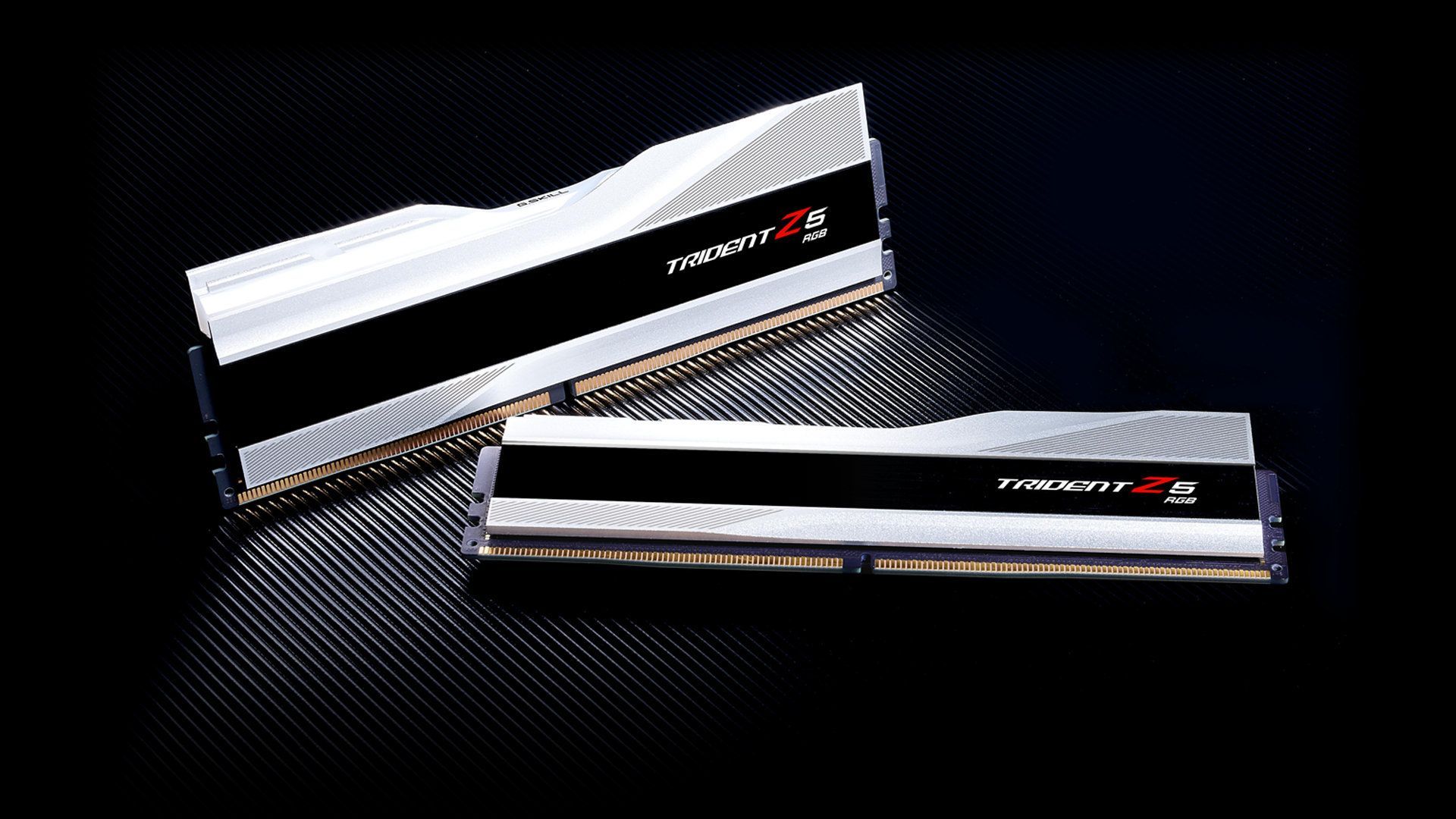 Pamięć G.Skill Trident Z5 RGB, DDR5, 32 GB, 6000MHz, CL32 (F5-6000J3238F16GX2-TZ5RK)